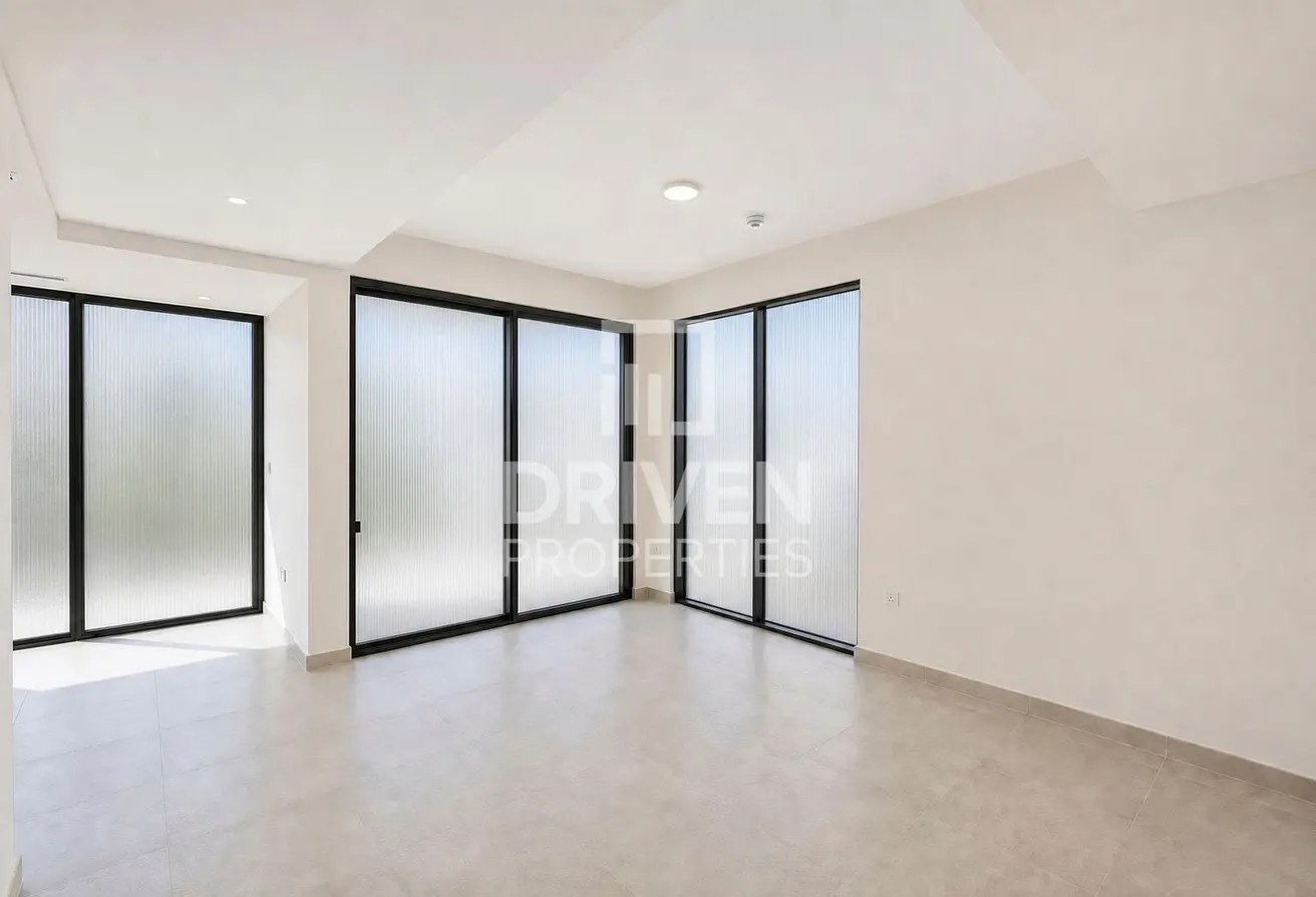 153751785 - Property Main Image