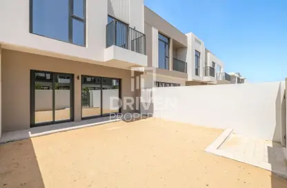 Villa - 3 Bedrooms - 4 Bathrooms for rent in Greenviews 2 - EMAAR South - Dubai South (Dubai World Central) - Dubai