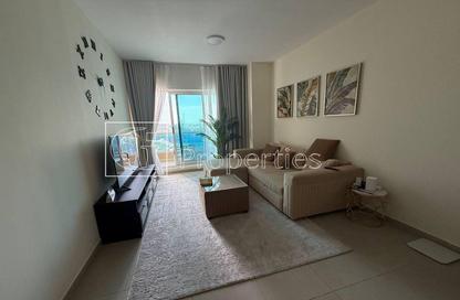 Apartment - 1 Bedroom - 2 Bathrooms for rent in Lake Point Tower - JLT Cluster N - Jumeirah Lake Towers - Dubai
