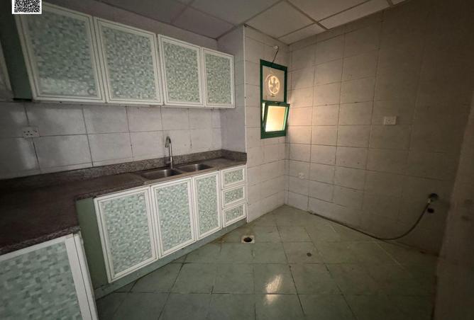 76590537 - Property Image 3