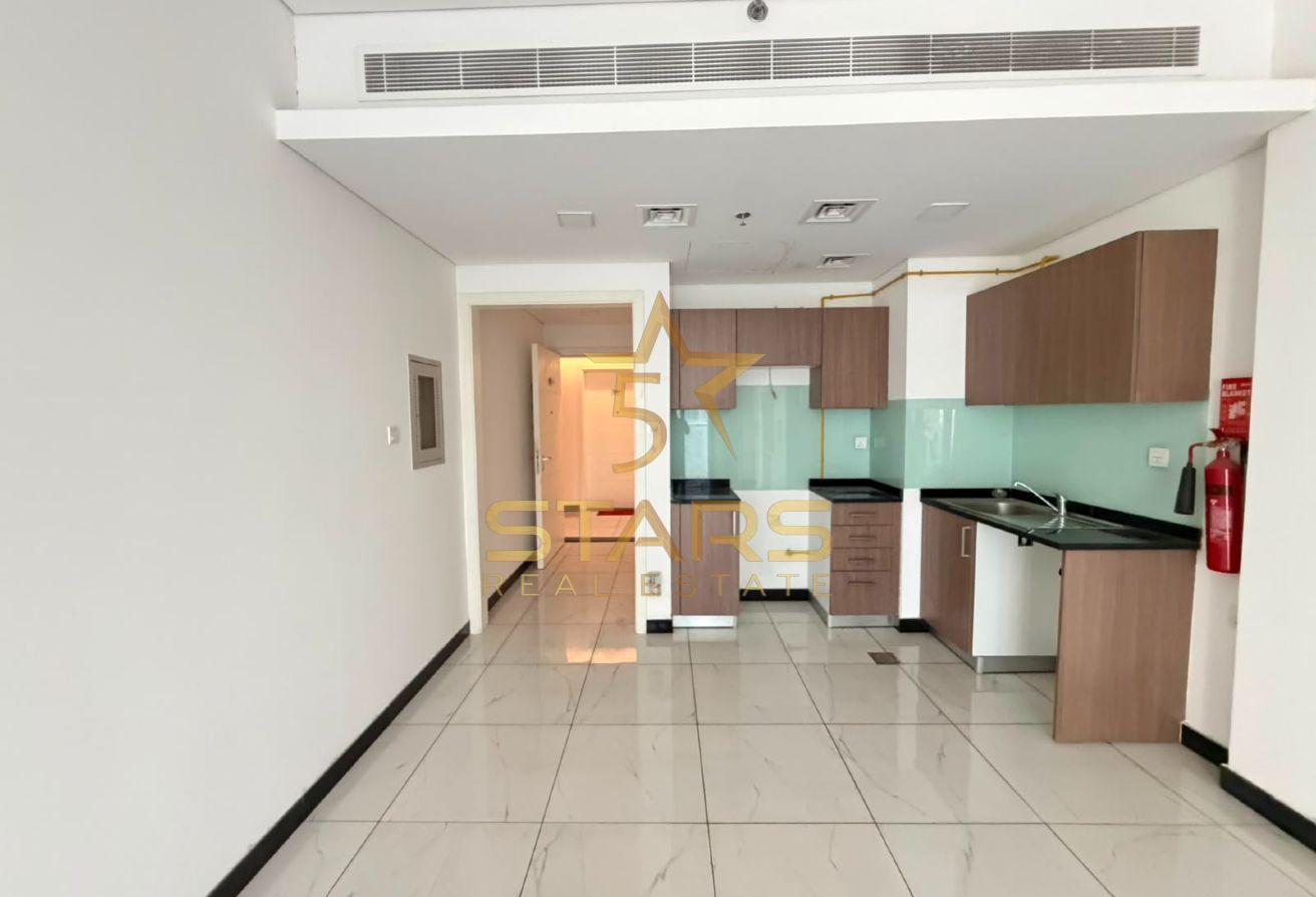 Spacious Studio | Prime Location | Ready to Move photo 6
