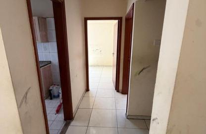 Apartment - 2 Bedrooms - 1 Bathroom for rent in Al Butina - Sharjah Apartment - 2 Bedrooms - 1 Bathroom for rent in Al Butina - Sharjah