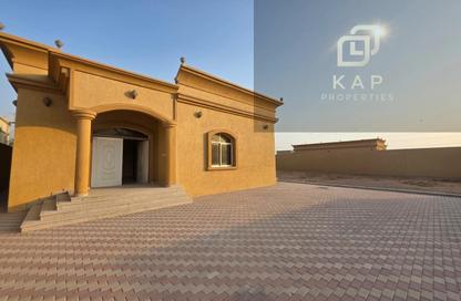 Villa - 5 - 5 for rent in Al Riffa - Ras Al Khaimah