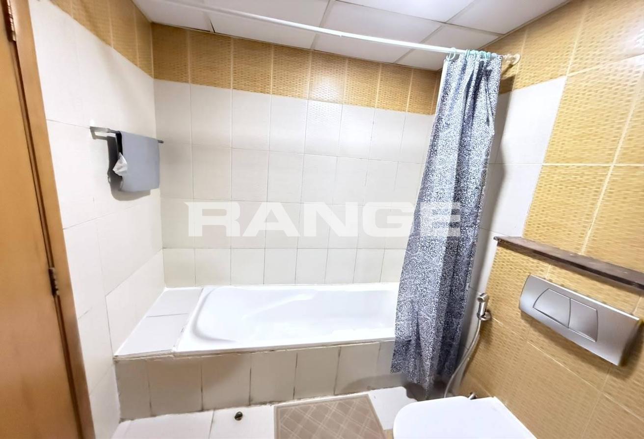 Furnished | Full Marina Views | 12 Cheques photo 12