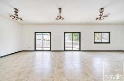 Villa - 5 Bedrooms - 5 Bathrooms for rent in Jumeirah 3 Villas - Jumeirah 3 - Jumeirah - Dubai