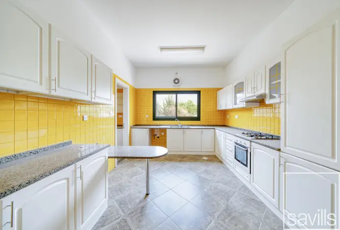 123834336 - Property Image 3