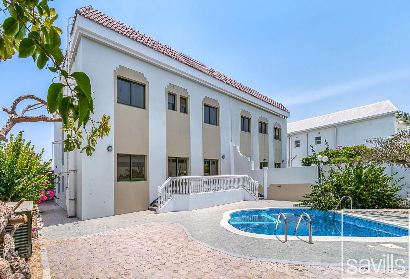 Spacious Garden | Prime Location | Private Pool photo 8