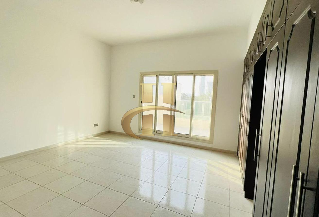 Massive 4 bhk + maid room | Villa | Elegant photo 7