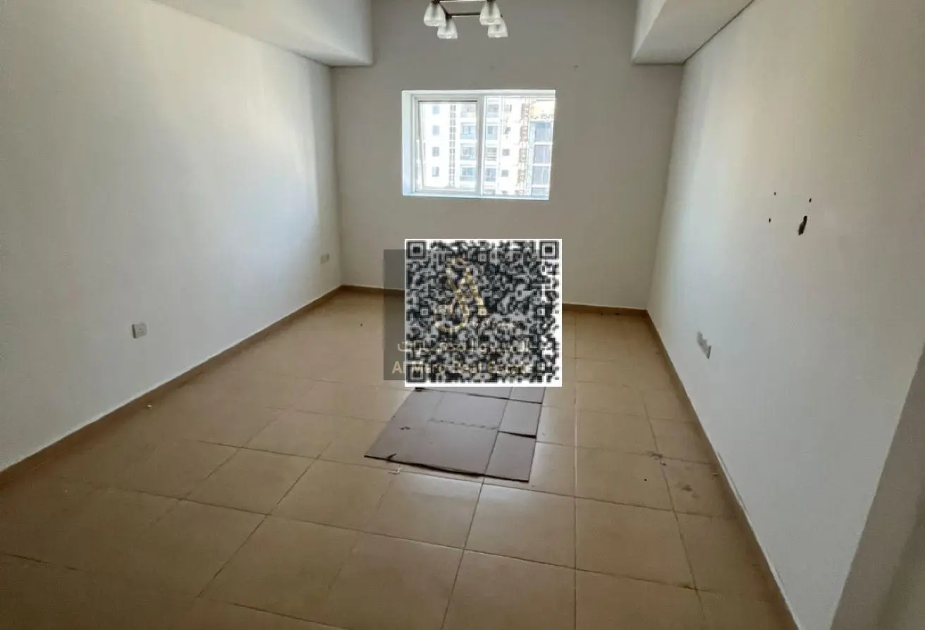 165588909 - Property Main Image