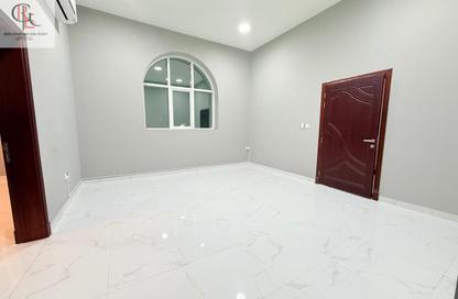 Apartment - 1 - 2 for rent in Mohamed Bin Zayed Centre - Mohamed Bin Zayed City - Abu Dhabi