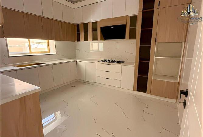 71493827 - صورة العقار 3