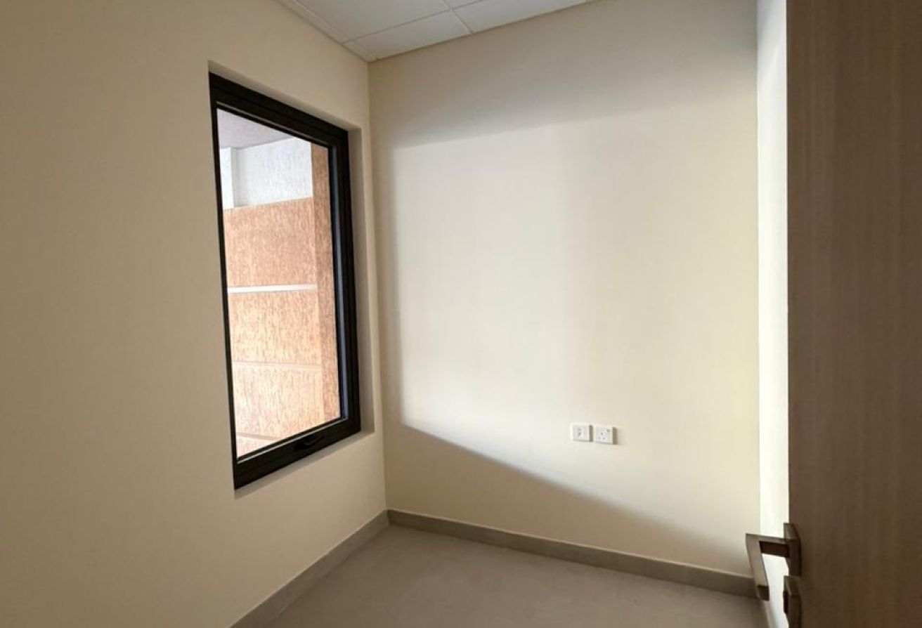 Town House | Ready to move | Smart Investment