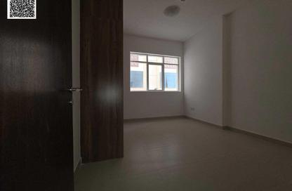 Apartment - 1 Bedroom - 2 Bathrooms for rent in Al Amira Village - Al Yasmeen - Ajman