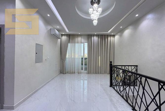 128375824 - Property Image 3