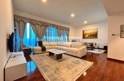Apartment - 2 Bedrooms - 2 Bathrooms for rent in Azure - Dubai Marina - Dubai