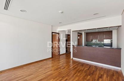 Apartment - 1 Bedroom - 2 Bathrooms for rent in Burj Daman - DIFC - Dubai