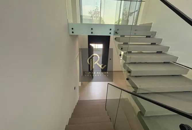 167008102 - Property Image 3