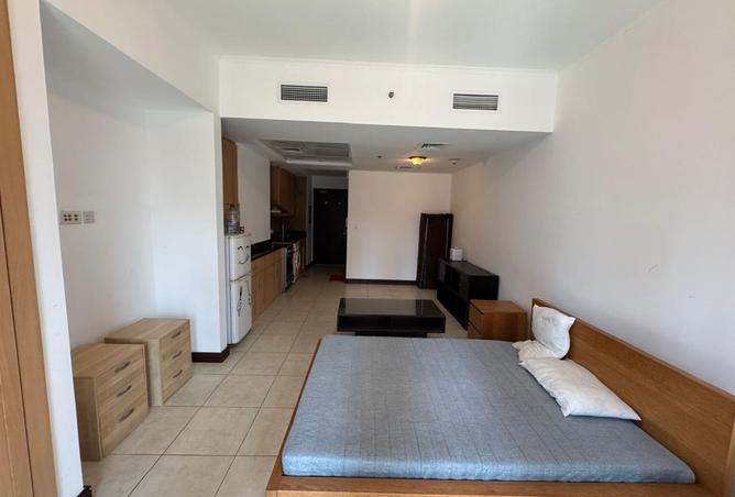 Semi Furnished|With Balcony|Lake view| Ava 10 Oct photo 3