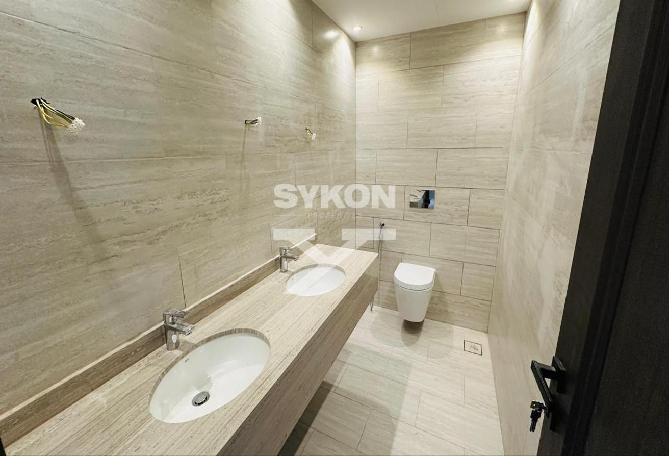 Upgraded Villa | Private Pool Oasis | Renovated photo 12