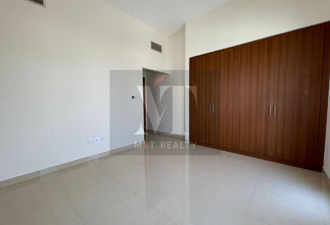 Spacious 3BR + Maid Villa | Family Community photo 15