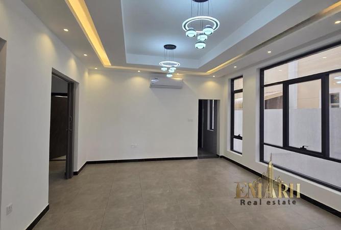 102841638 - Property Image 2