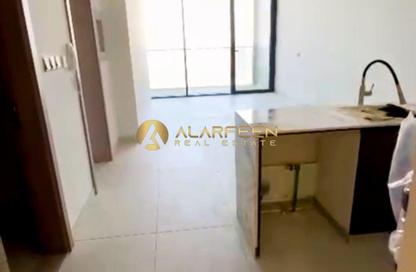 Apartment - 1 Bedroom - 2 Bathrooms for rent in Amal Tower - Dubai Sports City - Dubai