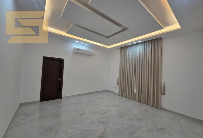 119481436 - Property Image 3