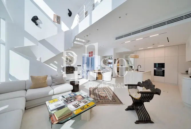 161398405 - Property Image 3