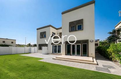 Villa - 3 - 4 for rent in District 8 - Jumeirah Park - Dubai Villa - 3 - 4 for rent in District 8 - Jumeirah Park - Dubai