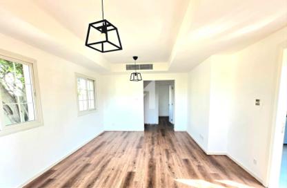 Villa - 2 - 3 for rent in Springs 9 - The Springs - Dubai Villa - 2 - 3 for rent in Springs 9 - The Springs - Dubai