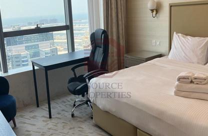 Apartment - 1 Bedroom - 2 Bathrooms for rent in The Palm Tower - Palm Jumeirah - Dubai