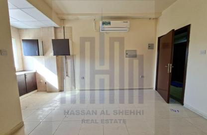 Apartment - Studio - 1 Bathroom for rent in Muwailih Building - Muwaileh - Sharjah Apartment - Studio - 1 Bathroom for rent in Muwailih Building - Muwaileh - Sharjah