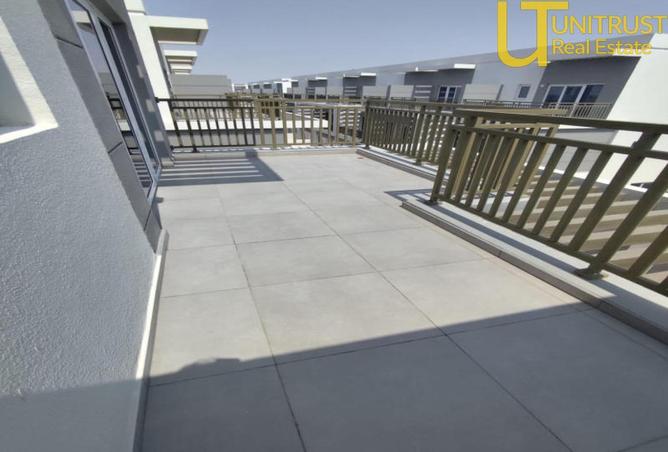 104119955 - Property Image 2
