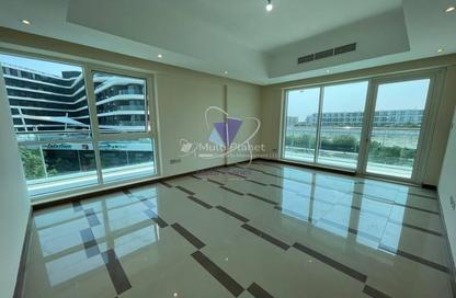 شقة - 2 غرف نوم - 2 حمامات للايجار في مسكن جمام - شاطئ الراحة - أبوظبي