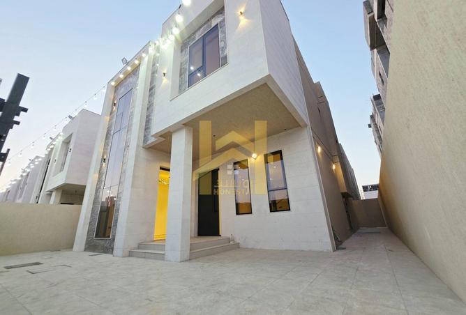 101704873 - Property Image 3