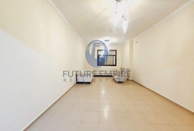 105975345 - Property Main Image
