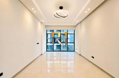 Apartment - 2 Bedrooms - 3 Bathrooms for rent in Al Jadaf Building - Al Jaddaf - Dubai