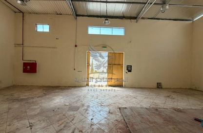 Warehouse - Studio for rent in Industrial Area 4 - Sharjah Industrial Area - Sharjah