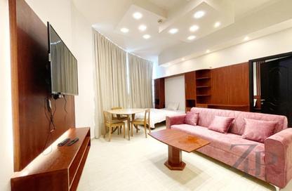Apartment - 2 Bedrooms - 2 Bathrooms for sale in Zenith A2 Tower - Zenith Towers - Dubai Sports City - Dubai