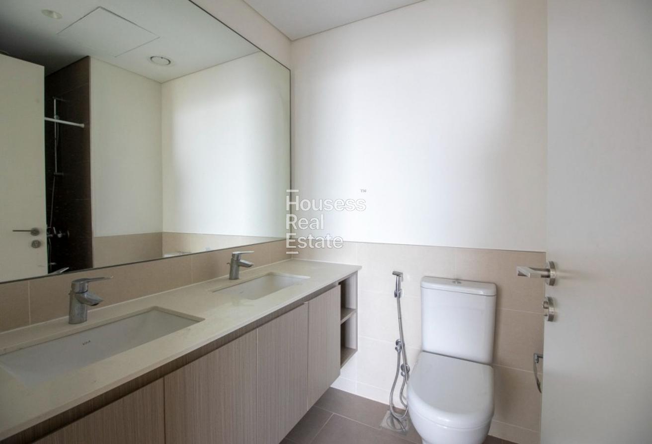 Vacant | Burj Al Arab View | Unfurnished photo 19
