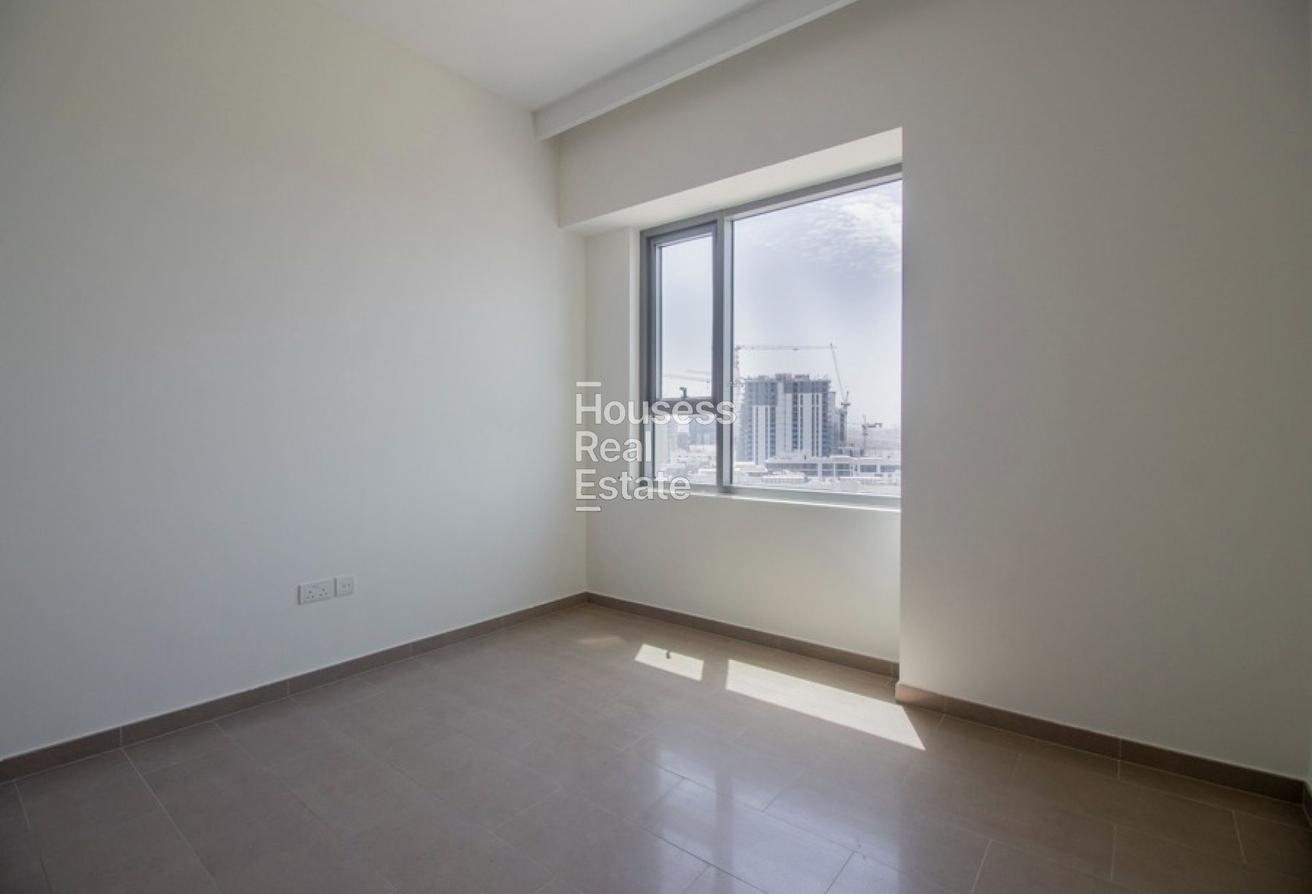 Vacant | Burj Al Arab View | Unfurnished photo 8