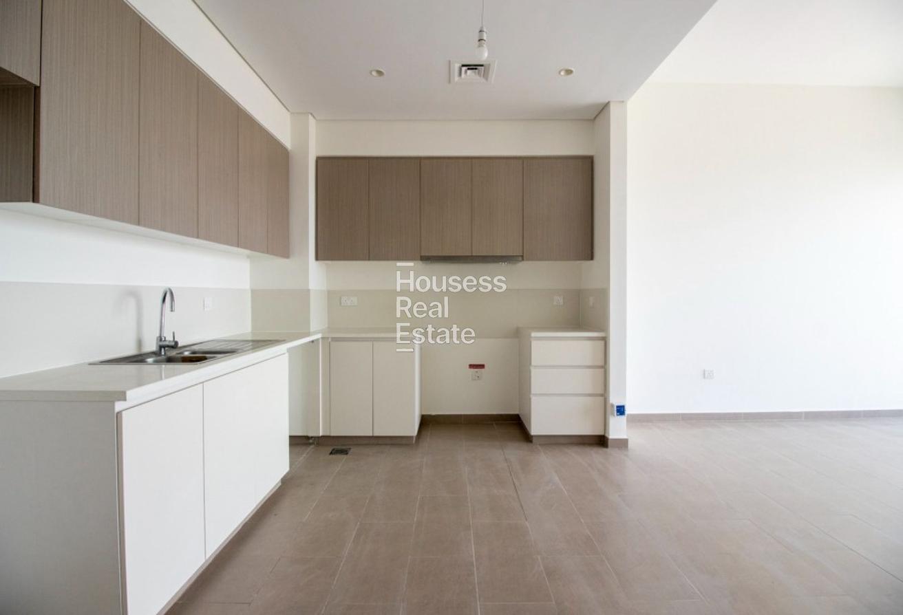 Vacant | Burj Al Arab View | Unfurnished photo 13