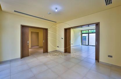 Villa - 5 Bedrooms - 7 Bathrooms for rent in West Yas - Yas Island - Abu Dhabi