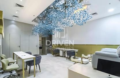 Retail - Studio - 1 Bathroom for sale in Oxford Tower - Business Bay - Dubai