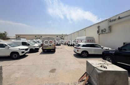 Land - Studio for rent in Umm Ramool - Dubai