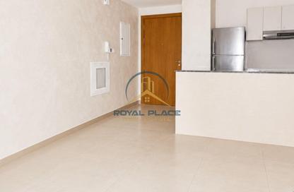 Apartment - 2 Bedrooms - 2 Bathrooms for rent in Binghatti Point - Dubai Silicon Oasis - Dubai