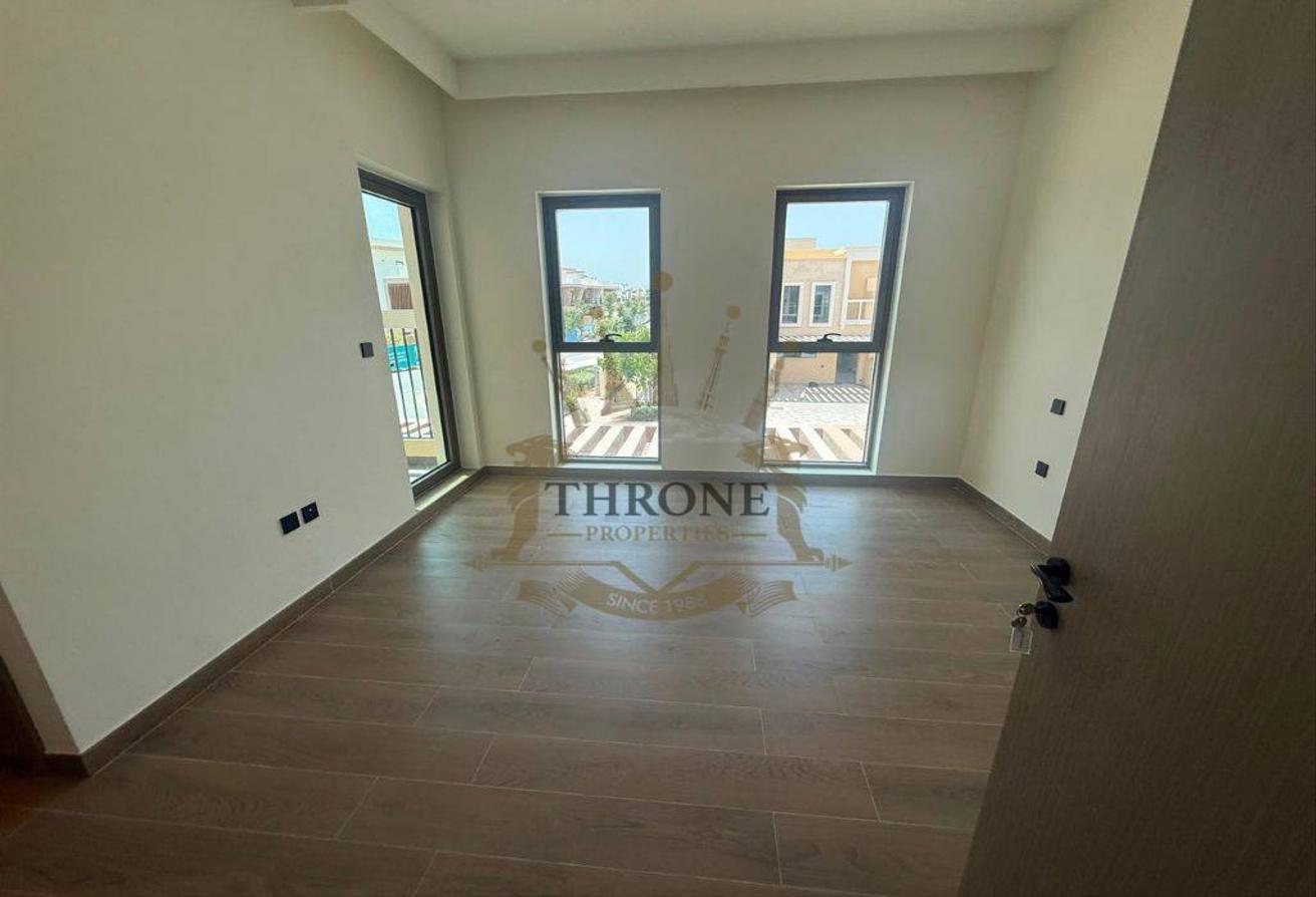Spacious 3BR Townhouse in Malta | 3 Bathrooms photo 6