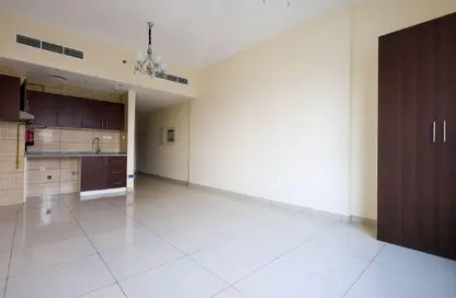 Apartment - Studio - 1 Bathroom for rent in Etlala Residence 2 - Dubai Land Residence Complex - Dubai Land - Dubai