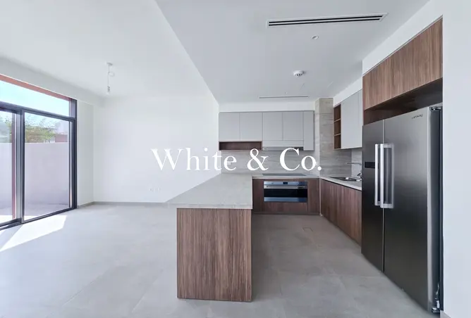 132021720 - Property Image 3