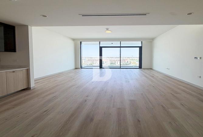 136536964 - Property Main Image